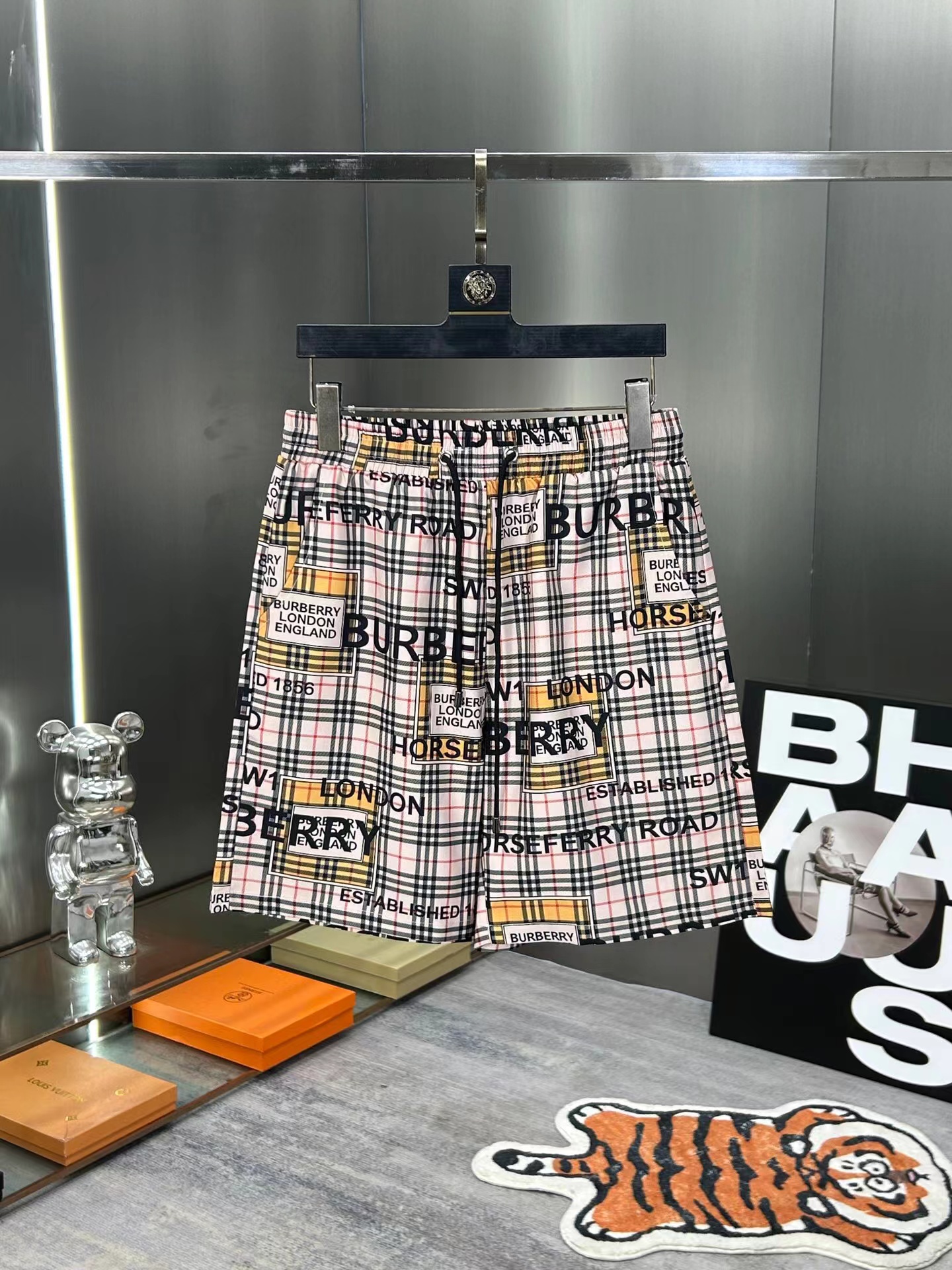 Burberry Short Pants